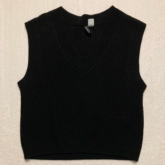 Divided H&M black Knit Vest - Picture 2 of 4